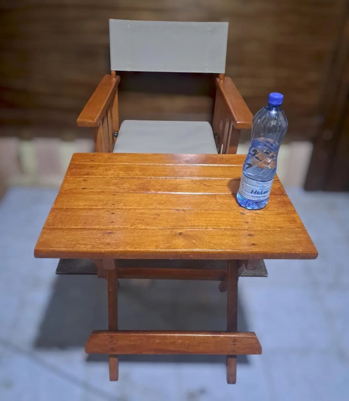 Mahogany Foldable Camp Chair & Table Set