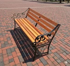 3 Seater Iron and Wooden Garden Bench – Was KSh 21,000, Now KSh 19,000
